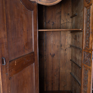 1809 Salemer Bodenseeschrank mit reichen Schnitzereien - Zeitlos Berlin By Drozd
