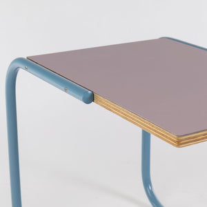 Beistelltisch C-Form soft lilac - Zeitlos Berlin By Drozd