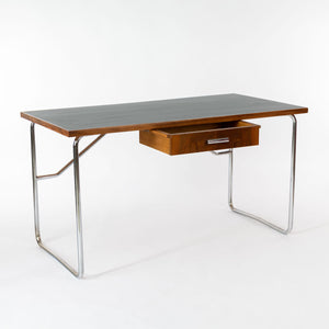 Schreibtisch im Bauhaus Stil - Zeitlos Berlin By Drozd