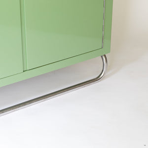 1930er Bauhaus Kabinettschrank, neu lackiert - Zeitlos Berlin By Drozd